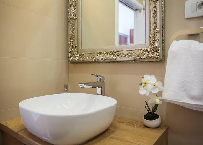 Luxury Luce Apartment